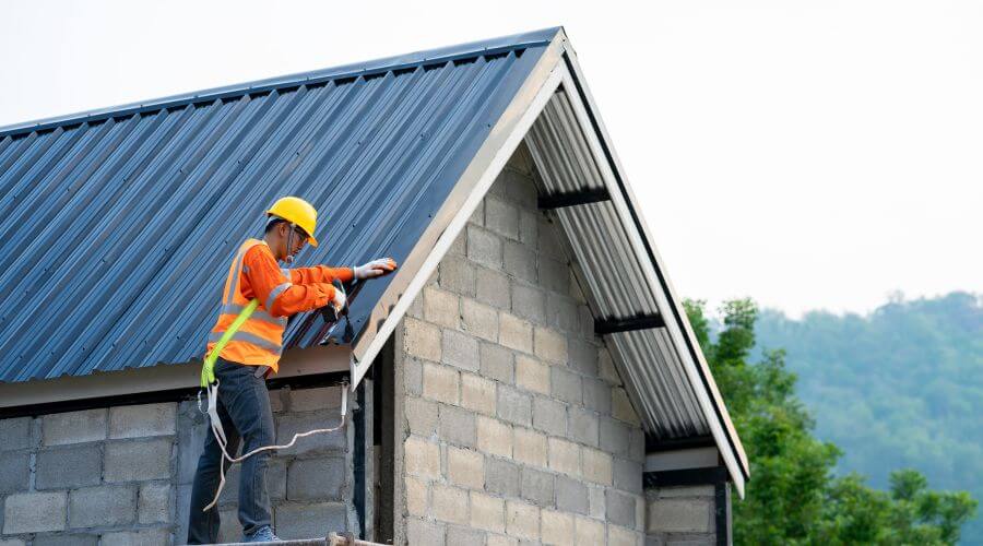 Professional gutter cleaning in Winters, TX